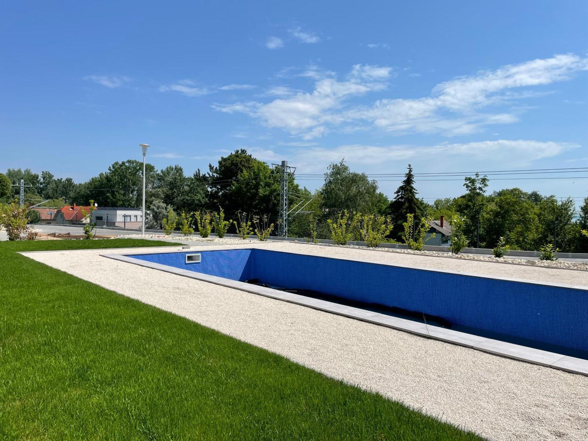 Panorama Superior Apartments - Pool, Garden, Parking Balatonalmádi Extérieur photo