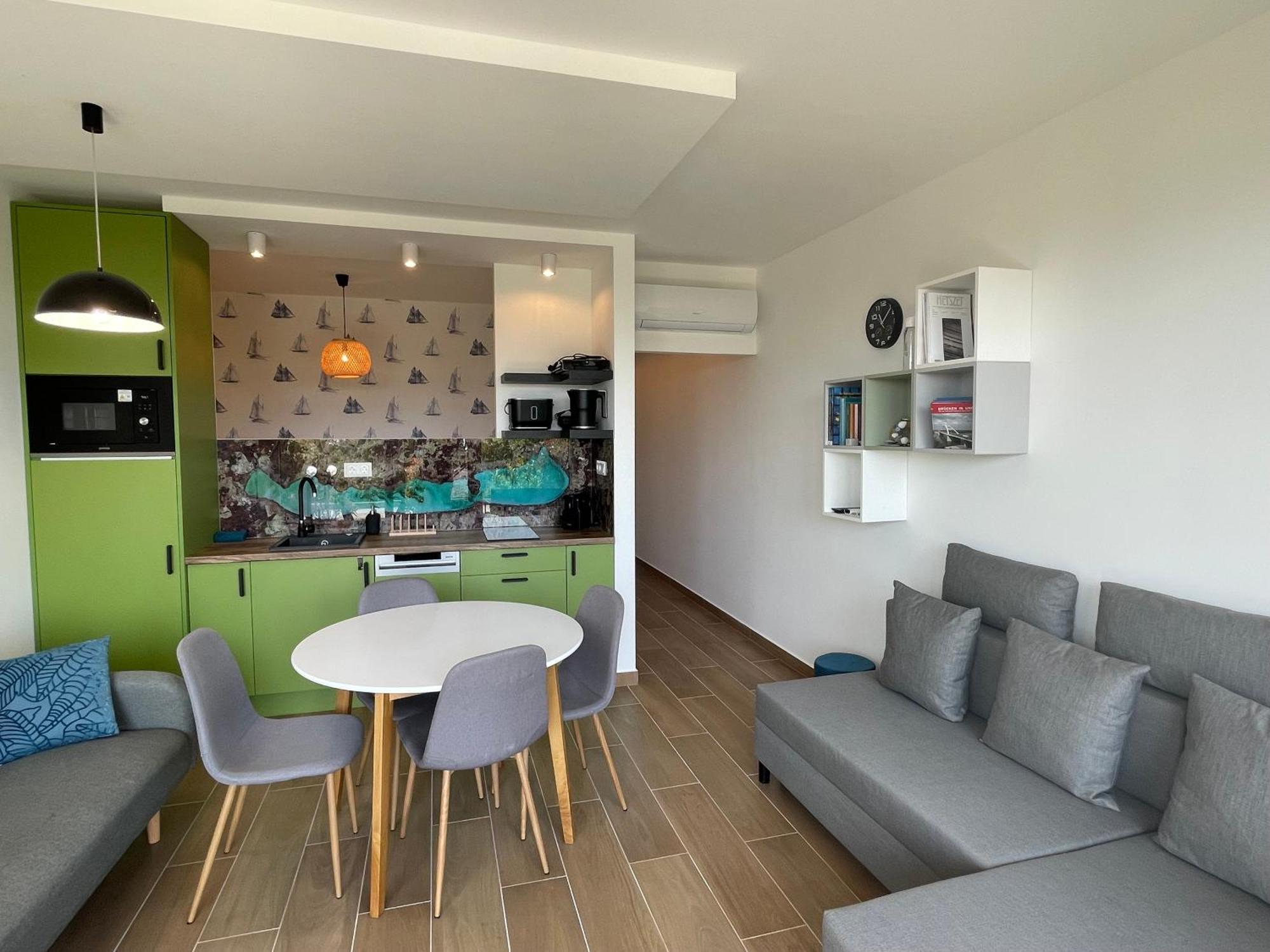 Panorama Superior Apartments - Pool, Garden, Parking Balatonalmádi Extérieur photo